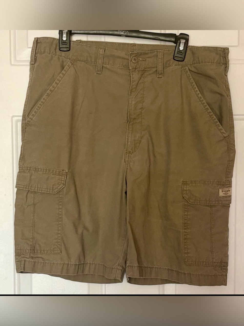 Wrangler Men’s Cargo Shorts Army Green 34”Waist